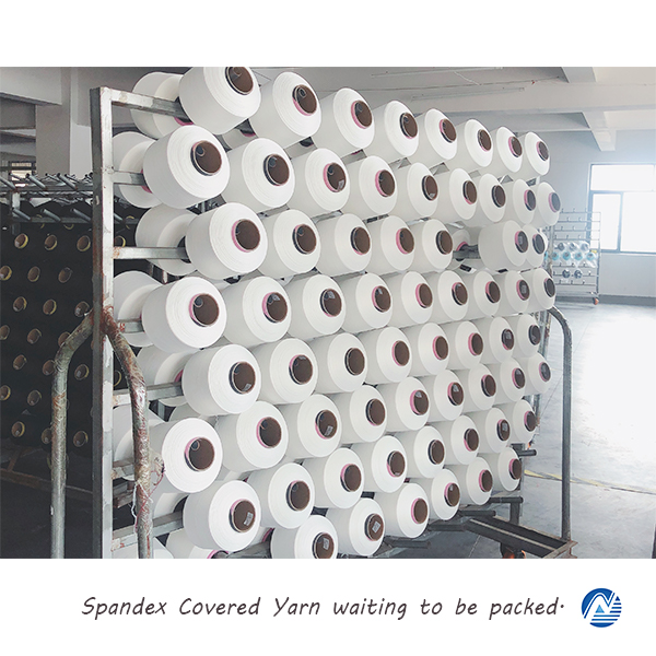 spandex bevonatú fonal csomagolásra vár